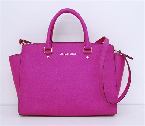 hottest michael kors handbag